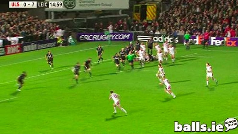 GIF: Paddy Jackson Crosskick, Tommy Bowe Goes High For Ulster Try