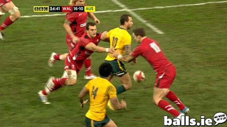 GIFs: Two Absolutely Sensational Passes From Quade Cooper