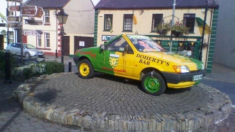 This Donegal themed car doesn't know if it's coming or going.