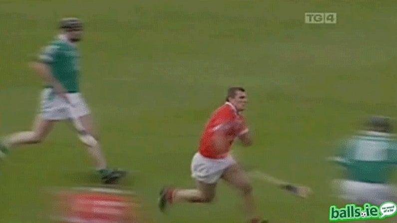 Retro GIF: Diarmuid O'Sullivan And The Greatest GAA Shoulder Of All Time.