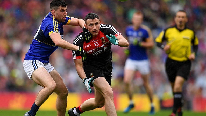 20 August 2017; Jason Doherty of Mayo in action against Michael Geaney of Kerry during the GAA Football All-Ireland Senior Championship Semi-Final match between Kerry and Mayo at Croke Park in Dublin. Photo by Stephen McCarthy/Sportsfile