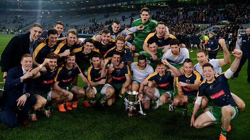 21 November 2015; The Ireland squad celebrate after the game. EirGrid International Rules Test 2015, Ireland v Australia. Croke Park, Dublin. Picture credit: Piaras O Midheach / SPORTSFILE