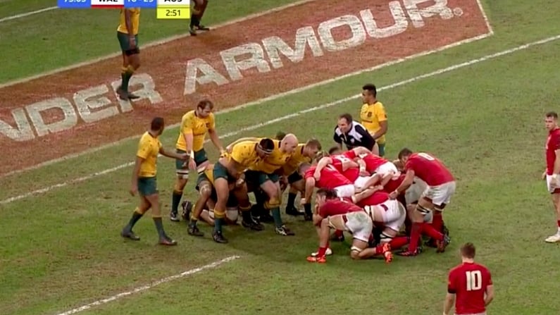 Kurtley Beale Makes Clueless Attempt To Fill In For Aussie Scrum