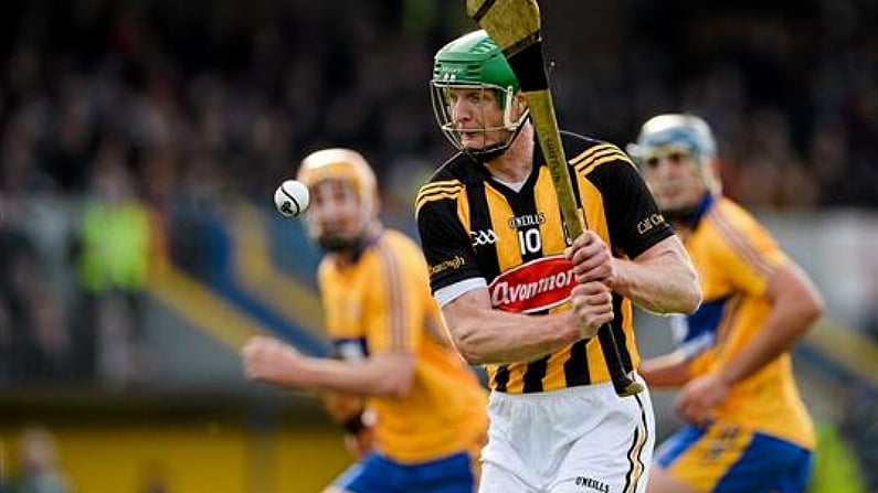 Video: Exasperated Henry Shefflin Breaks Out Into Dance