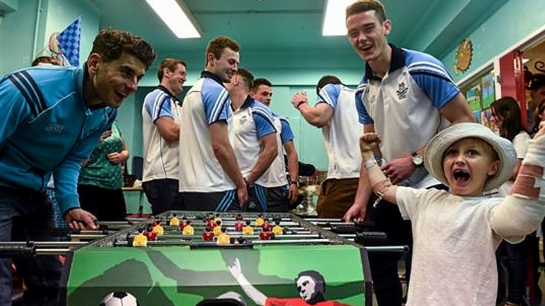 Pictures To Melt Your Heart - Dublin Footballers Visit Temple Street And Crumlin Children's Hospitals