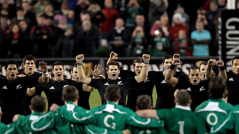 Guinness Autumn Series International, Aviva Stadium, Dublin 20/11/2010.Ireland vs New Zealand All Blacks.The New Zealand All Blacks perform the Haka.Mandatory Credit INPHO/Morgan Treacy *** Local Caption ***