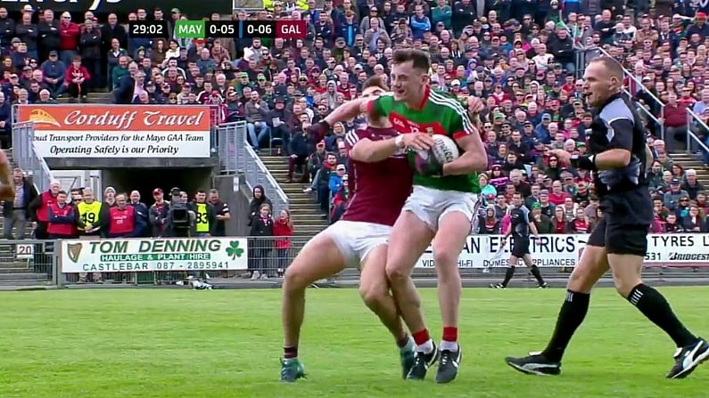 Disgraceful Elbow Sees Mayo Down To 14 Men Against Galway