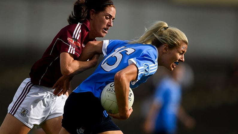 25 August 2018; Nicole Owens of Dublin in action against Emer Flaherty of Galway during the TG4 All-Ireland Ladies Football Senior Championship Semi-Final match between Dublin and Galway at Dr Hyde Park in Roscommon. Photo by Piaras O Midheach/Sportsfile