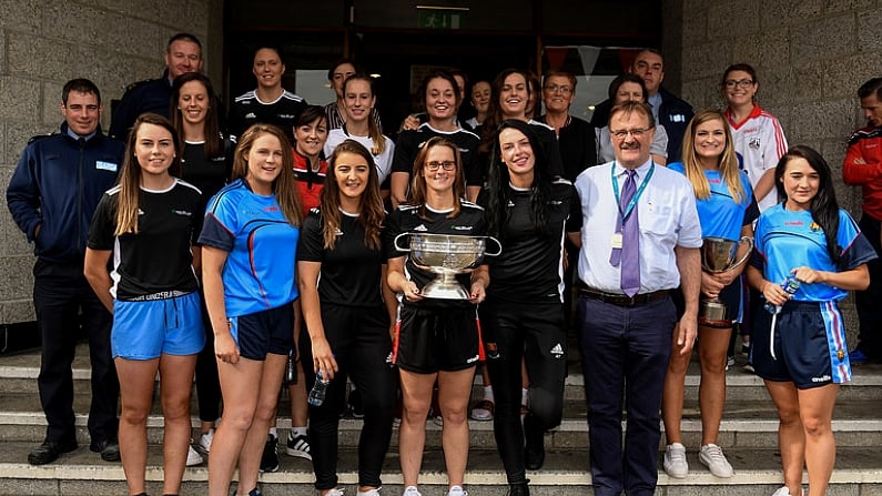 10 September 2018; Cork camogie team with members of An Garda Siochana and hospital staff during the All-Ireland Senior Camogie Champions visit to Our Lady's Children's Hospital in Crumlin, Dublin. Photo by Eoin Noonan/Sportsfile