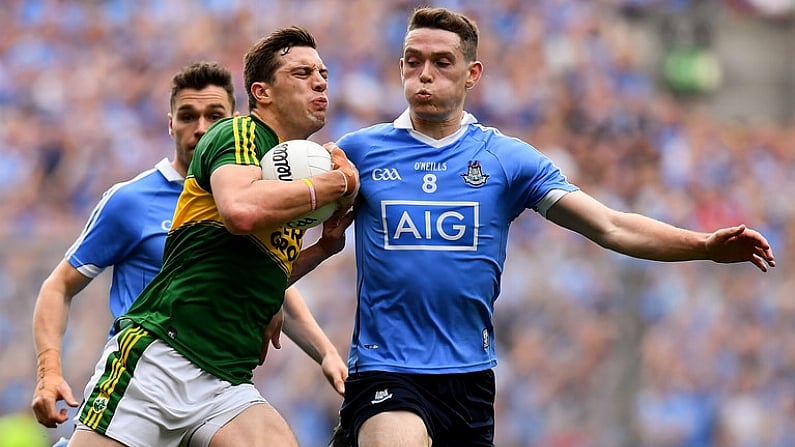 28 August 2016; David Moran of Kerry in action against Brian Fenton of Dublin during the GAA Football All-Ireland Senior Championship Semi-Final game between Dublin and Kerry at Croke Park in Dublin. Photo by Brendan Moran/Sportsfile