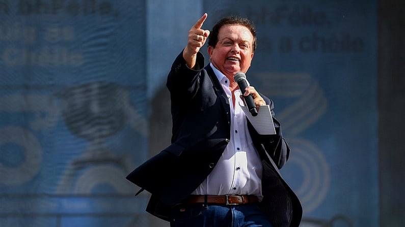 29 September 2019; MC Marty Morrissey during the Dublin Senior Football teams homecoming at Merrion Square in Dublin. Photo by Piaras O Midheach/Sportsfile