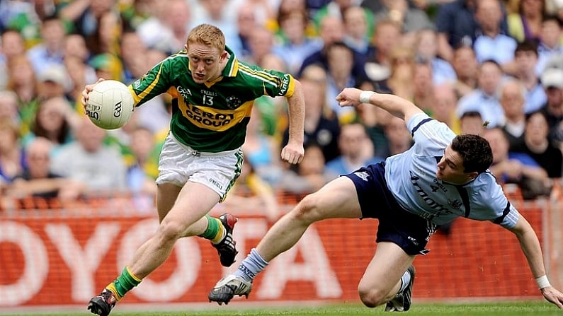 3 August 2009; Colm Cooper, Kerry, races clear of Paddy Andrews, Dublin. GAA Football All-Ireland Senior Championship Quarter-Final, Dublin v Kerry, Croke Park, Dublin. Picture credit: Brendan Moran / SPORTSFILE