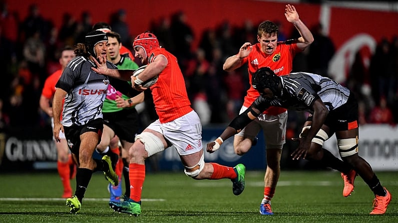 14 February 2020; John Hodnett of Munster breaks clear of Demetri Catrakilis and Thembelani Bholi of Isuzu Southern Kings on the way to score his side's sixth try during the Guinness PRO14 Round 11 match between Munster and Isuzu Southern Kings at Irish Independent Park in Cork. Photo by Brendan Moran/Sportsfile