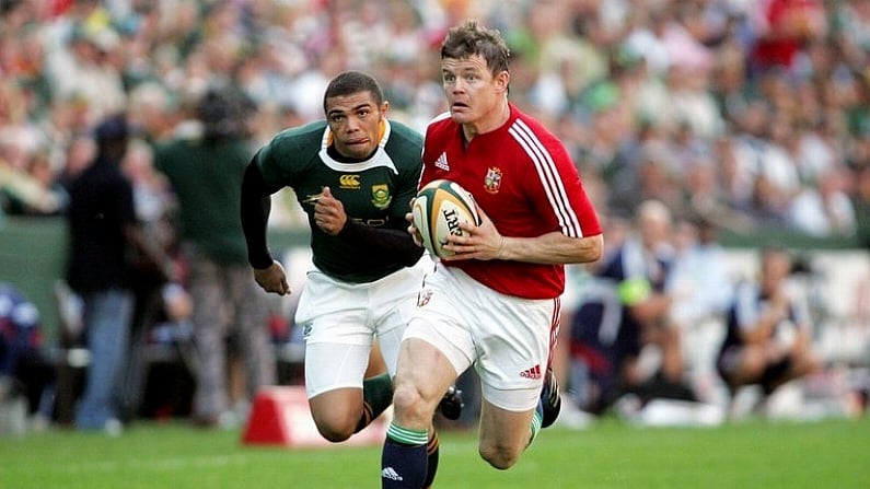 20 June 2009; Brian O'Driscoll, British and Irish Lions, breaks away from Bryan Habana, South Africa. 1st Test, South Africa v British and Irish Lions, ABSA Stadium, Durban, South Africa. Picture credit: Andrew Fosker / SPORTSFILE