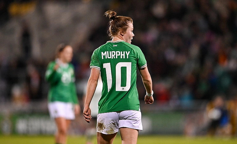 Emily Murphy Debut