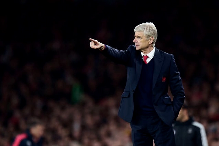 Former Arsenal manager Arsene Wenger was irritated by reports over a new contract offer