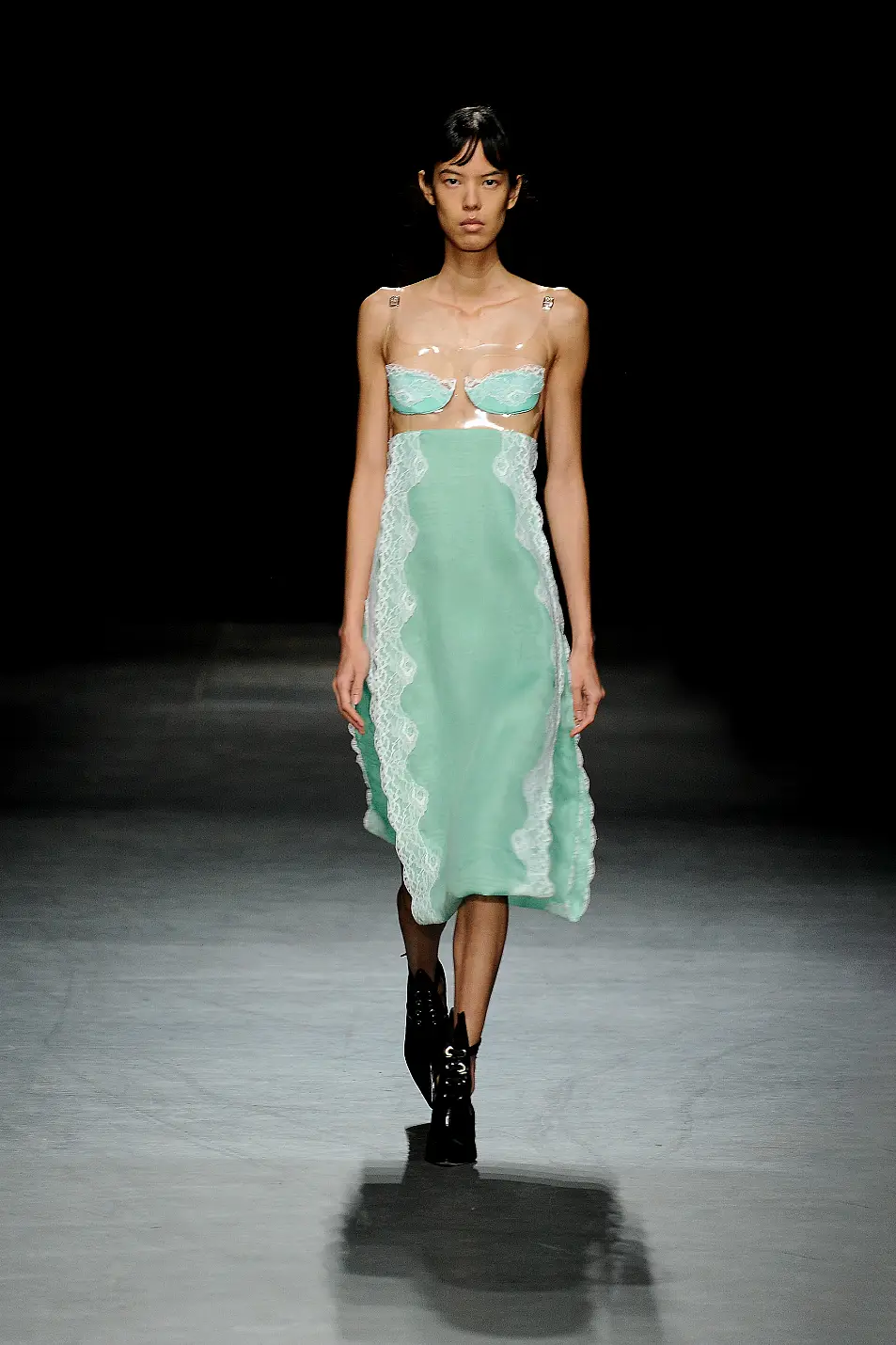 model on the catwalk at Christopher Kane SS23