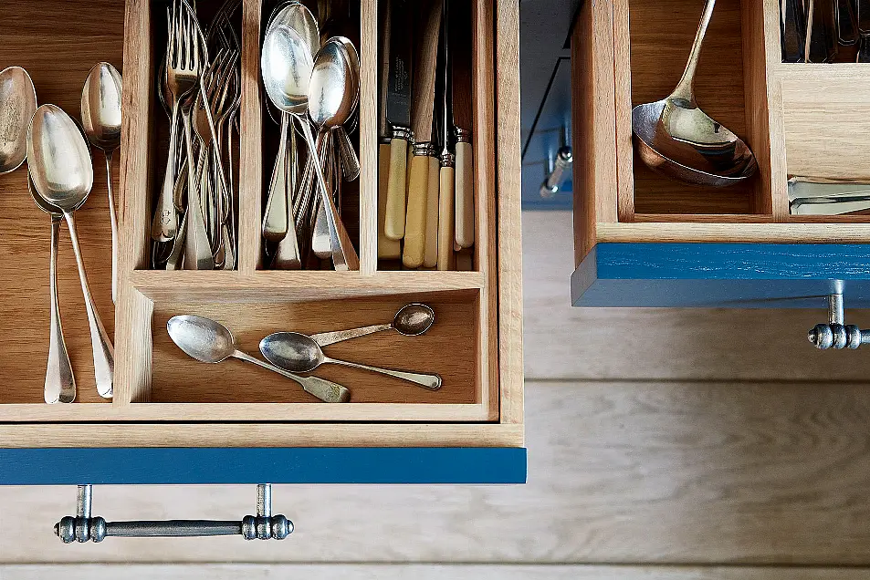 Wooden drawer inserts