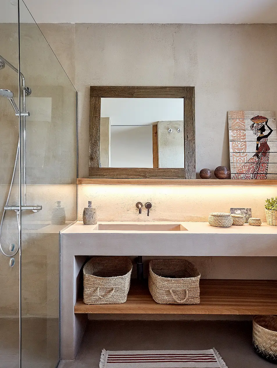 Bathroom vanity unit with to illustrate 'spa-throom' trend