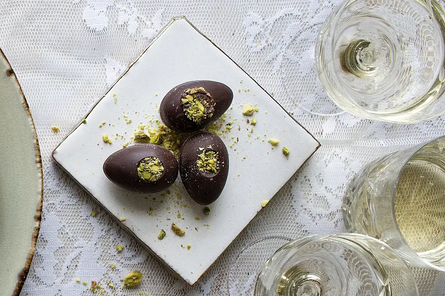 Sicilian Pistachio Cream Chocolate Easter Eggs