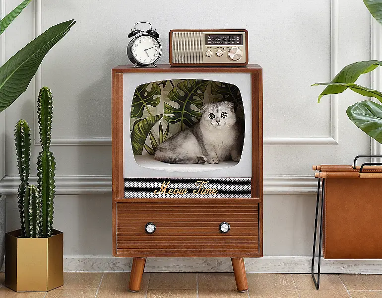 Vintage Style TV Cat Condo, £59.99, Daals