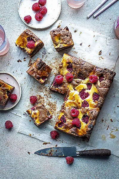 Raspberry ripple brownies