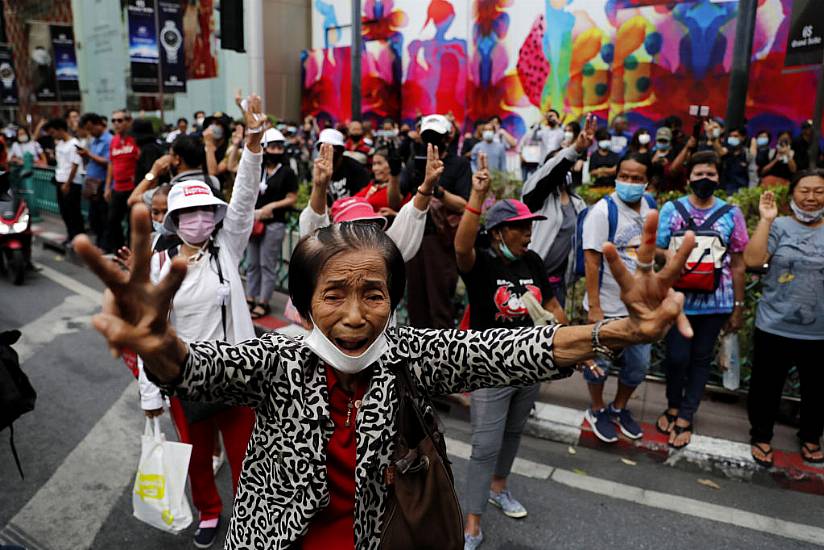 Thai Protesters Rally In Their Thousands Ahead Of Parliamentary Debate