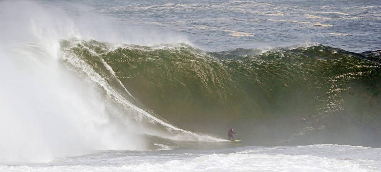 Thousands Without Power As Winds Of Up To 130Kph Forecast Due To Storm Aiden