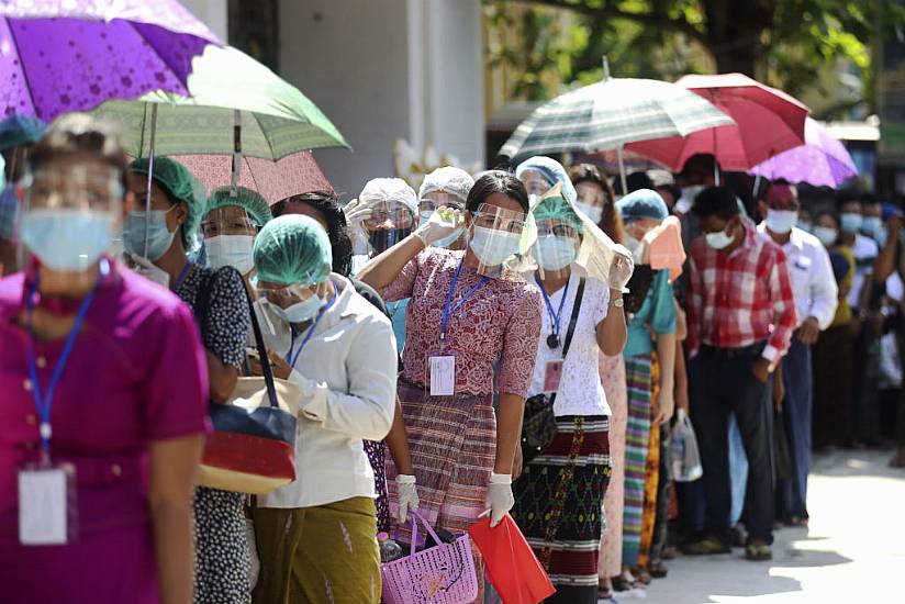 Suu Kyi Party Set To Win Burma Vote With Weak Opposition