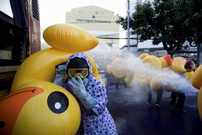 Thai Protesters Clash With Police As Parliament Mulls Charter Changes