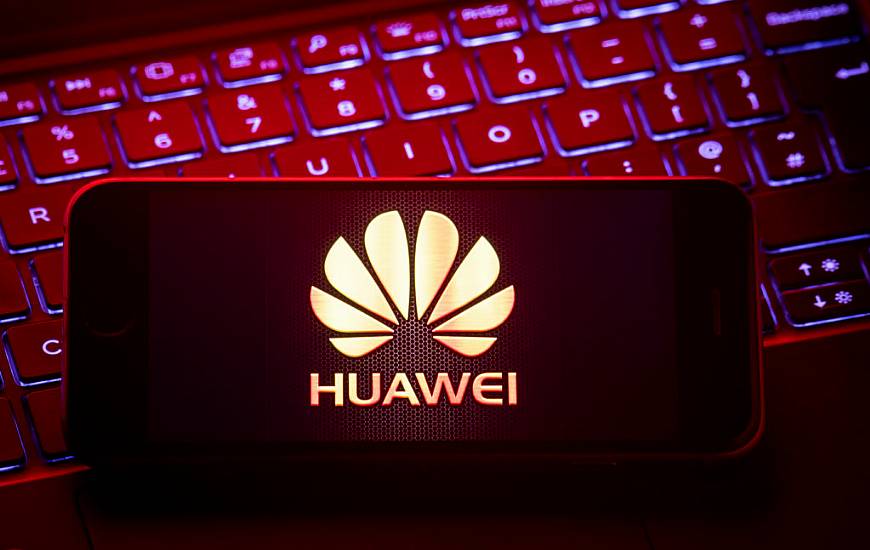 China Accuses Uk Of Discriminating With Tech Ban