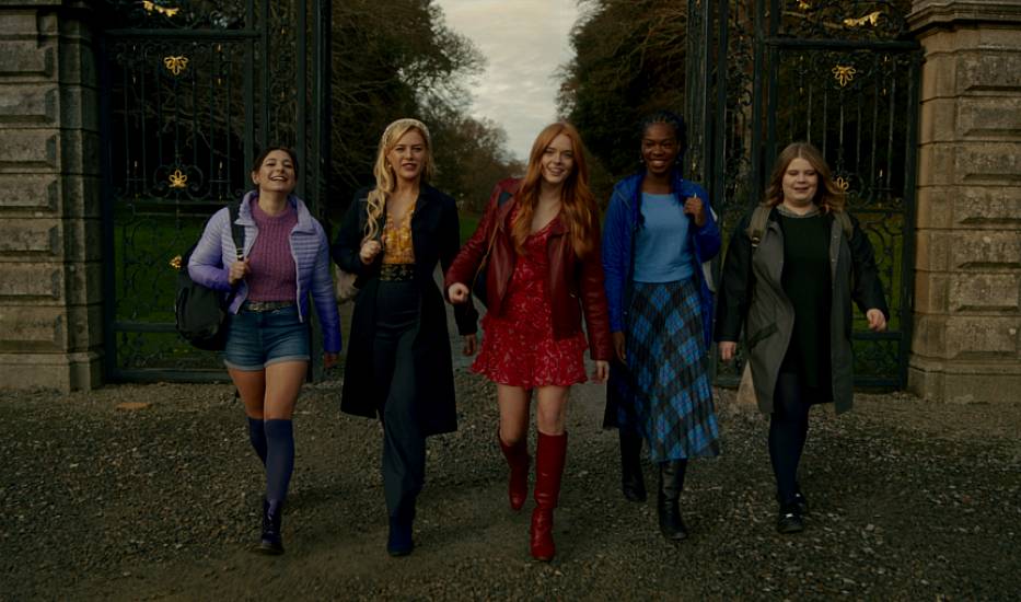 Netflix Releases Teaser For Series From Vampire Diaries Creator Filmed In Ireland