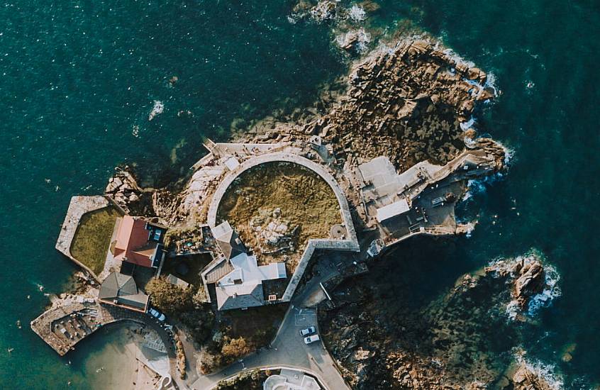 People Urged Not To Swim At Forty Foot This Christmas