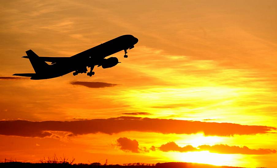 Over 65,000 Passengers Arrived From Britain In December - Cso