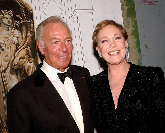 Dame Julie Andrews Leads Tributes To ‘Consummate Actor’ Christopher Plummer