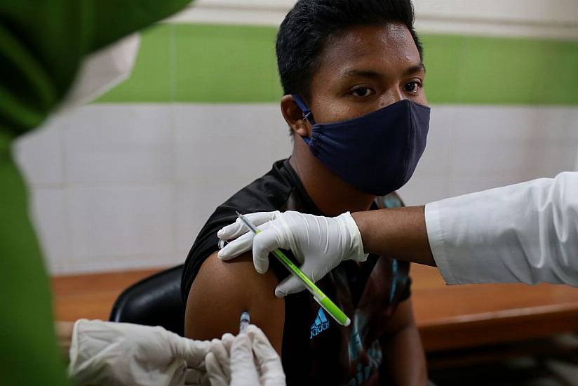 Bangladesh Gives Vaccine Shot To Almost 1 Million In Single Week