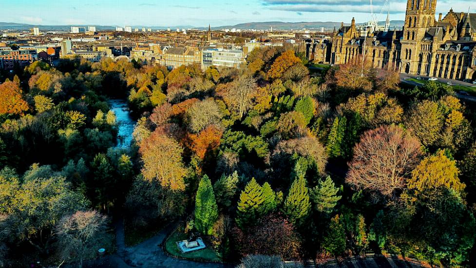 Eight Of The Most Stunning Urban Green Spaces In Ireland And The Uk