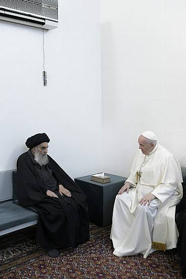 Iraqi Shiite Leader Reaffirms Coexistence After Meeting Pope