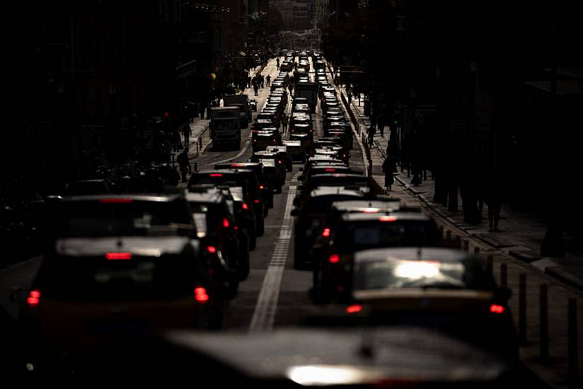 Taxi Driver Unions Protest Against Uber’s Return To Barcelona