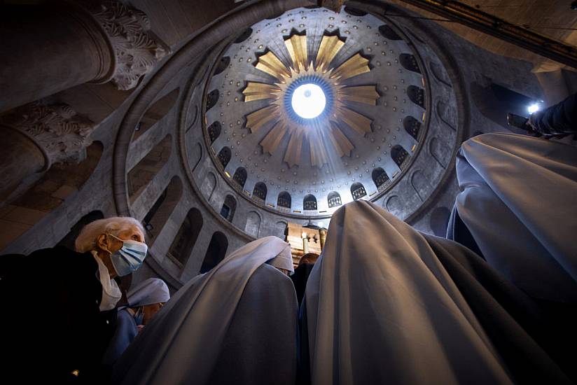 In Pictures: Christians Around The World Celebrate Easter