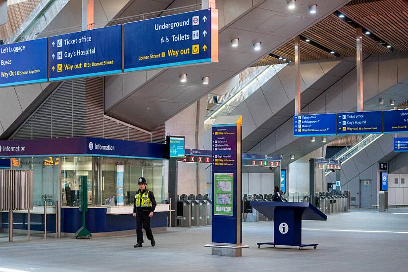 London Bridge Station Evacuated After Reports Of Suspicious Package