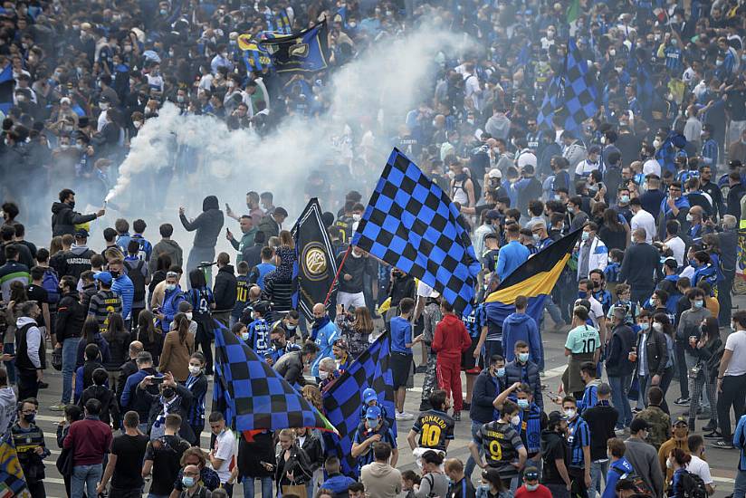 Inter Milan Celebrate Serie A Title After Atalanta Held By Sassuolo