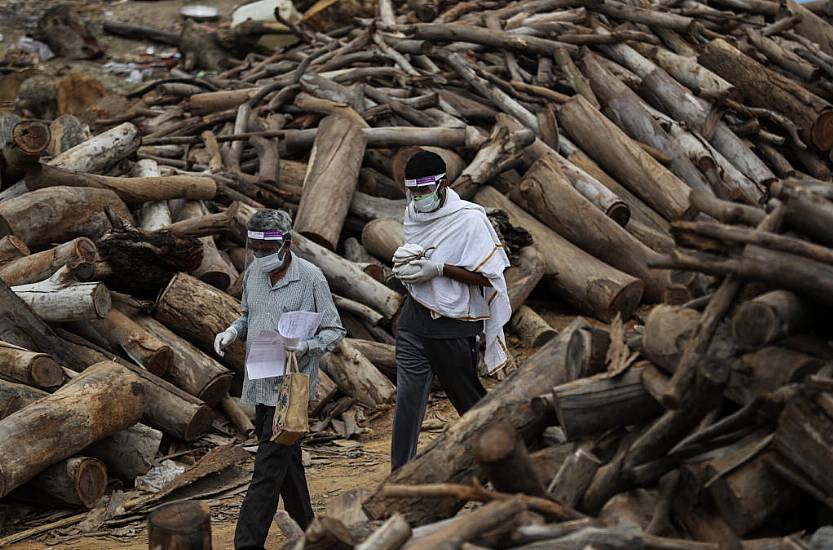 Indian Authorities Confirm Another 4,205 Deaths Amid Coronavirus Surge