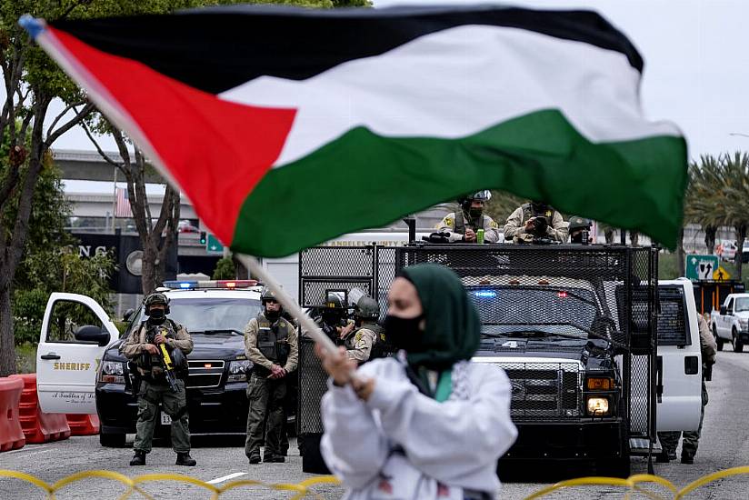 Protesters Take To Streets Across Us In Support Of Palestinians