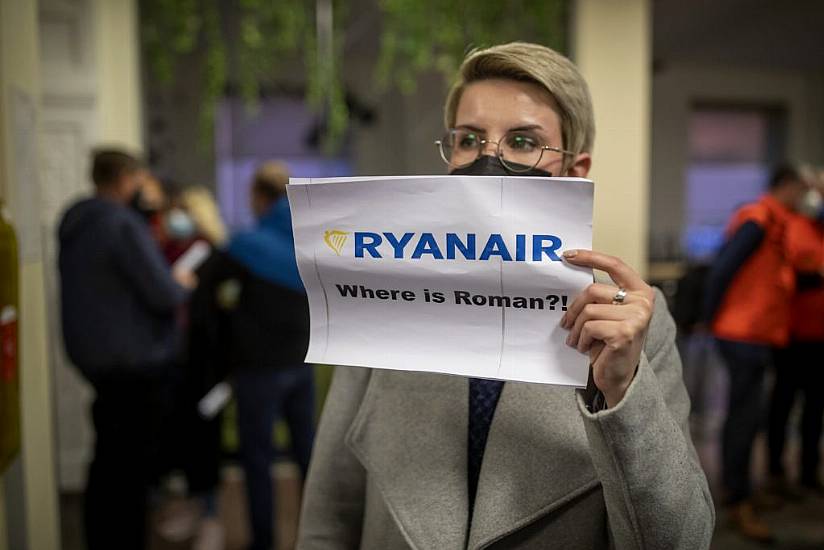 Eu Considers Response To Belarus Opposition Figure’s Arrest After Plane Diverted