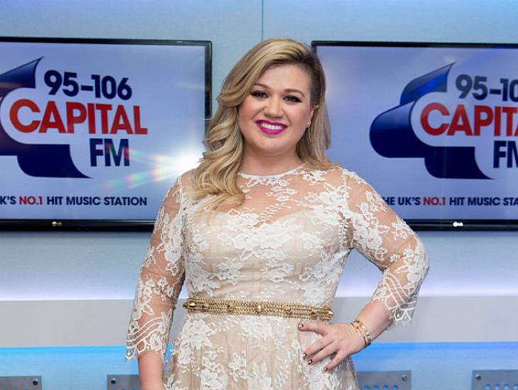 Kelly Clarkson To Takeover Ellen Degeneres’ Slot On Us Daytime Tv