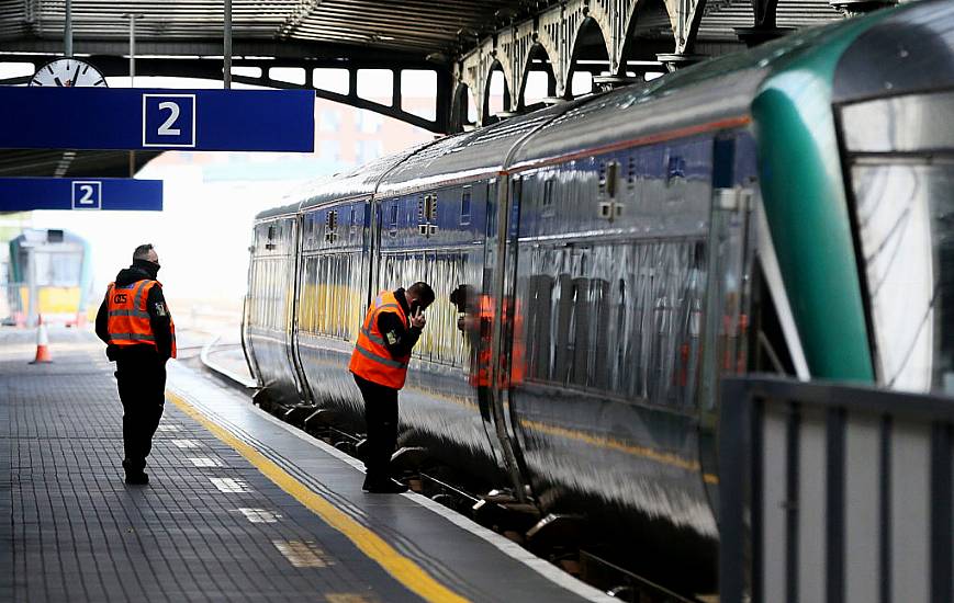 Irish Rail Reintroduces 'Quiet Carriages' To Dublin-Cork Route