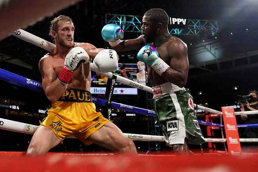 Logan Paul Lasts The Distance Against Mayweather In Exhibition Boxing Match