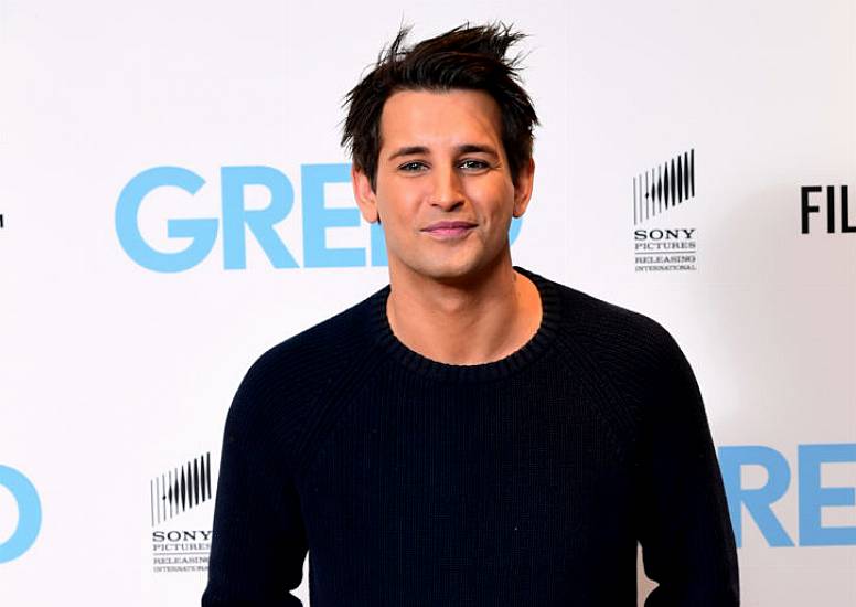 Ollie Locke Shares Baby News