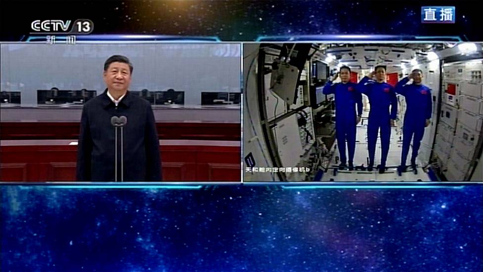 Xi Congratulates Chinese Astronauts Aboard Space Station